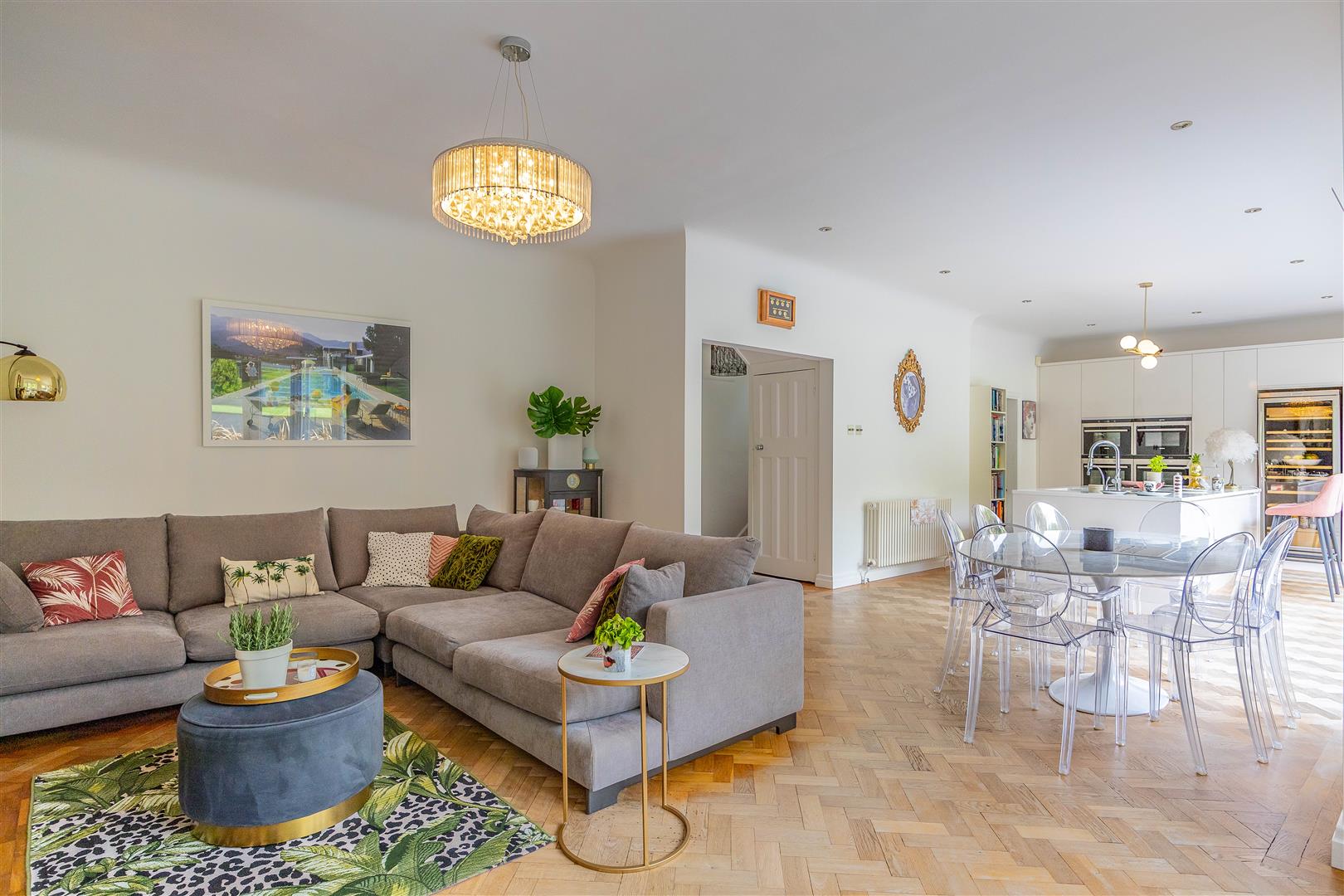 Kitchen/Living Room
